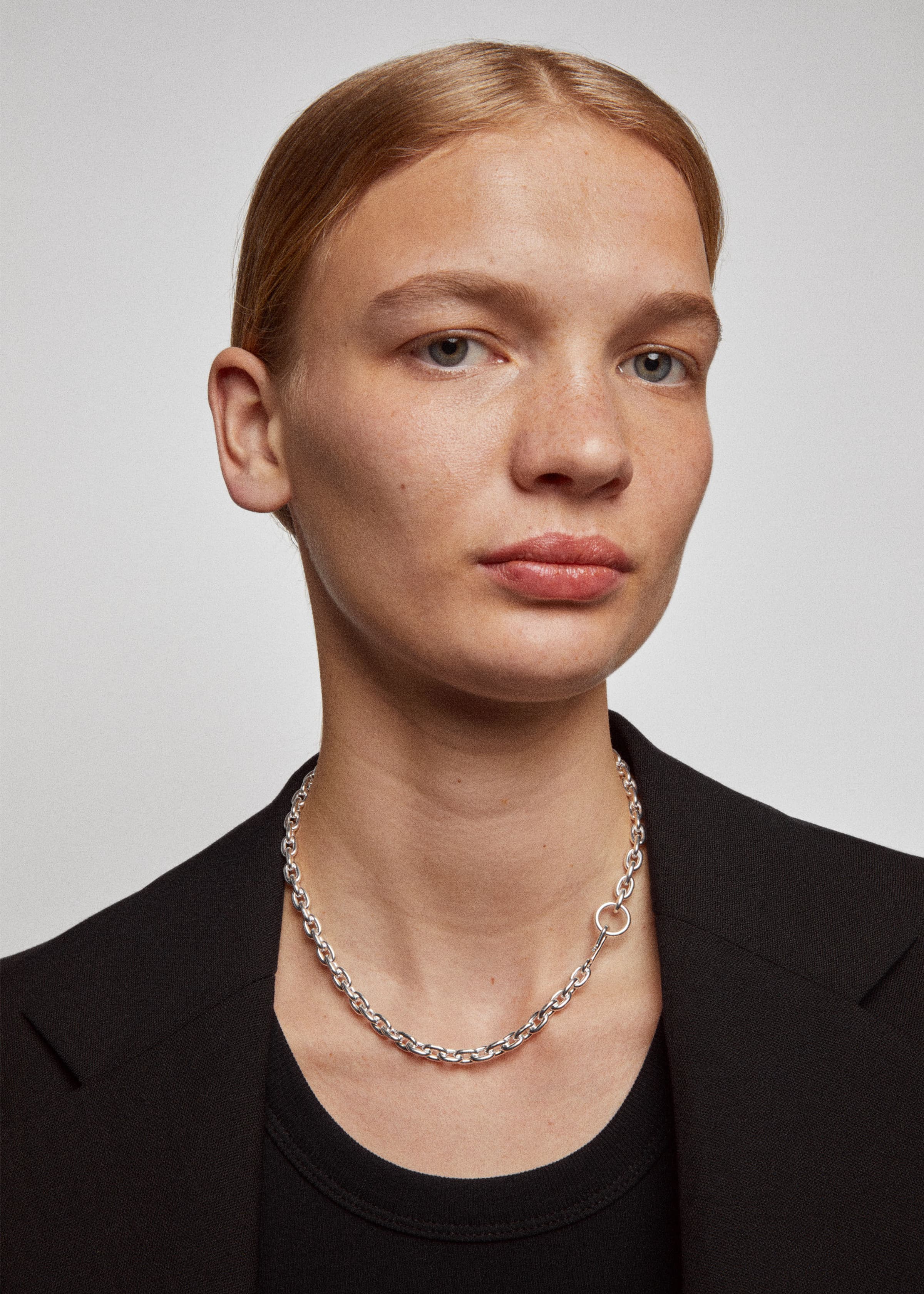 Standard necklace thin