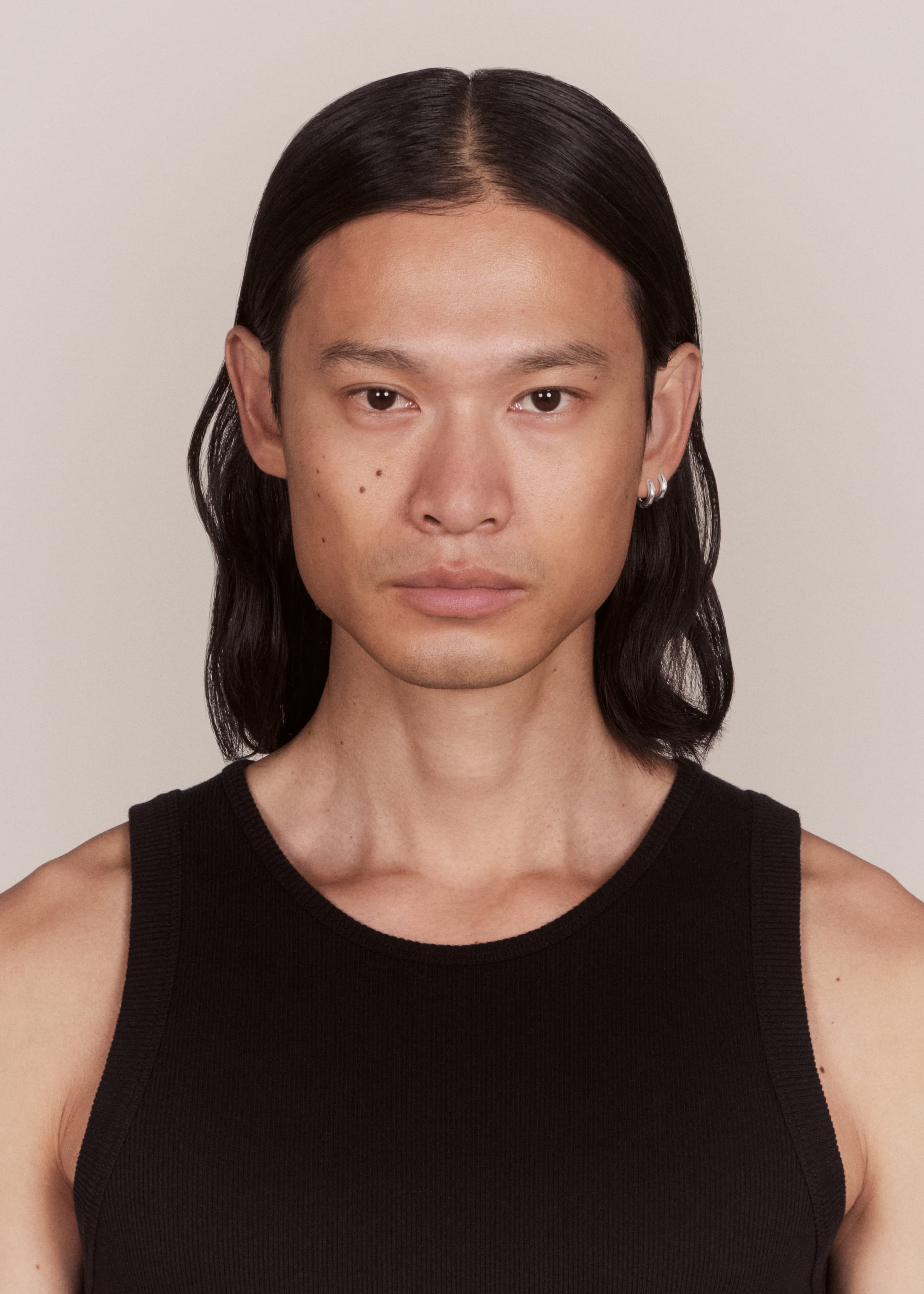 Round earrings extra small